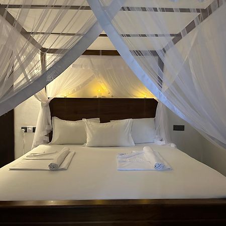 Love Island Galle Exterior foto